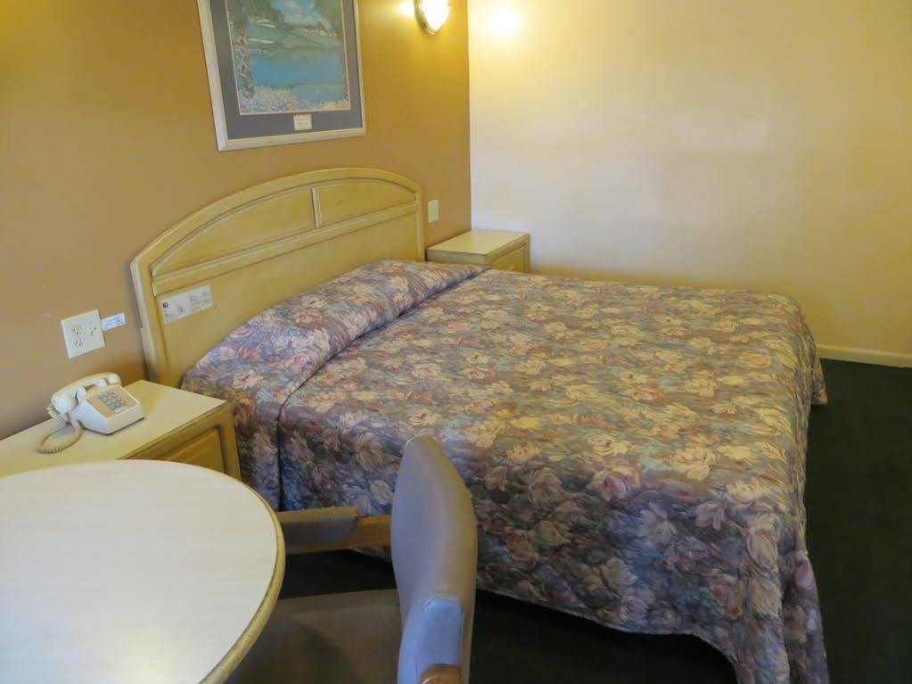 Budget Inn Sebring Eksteriør billede
